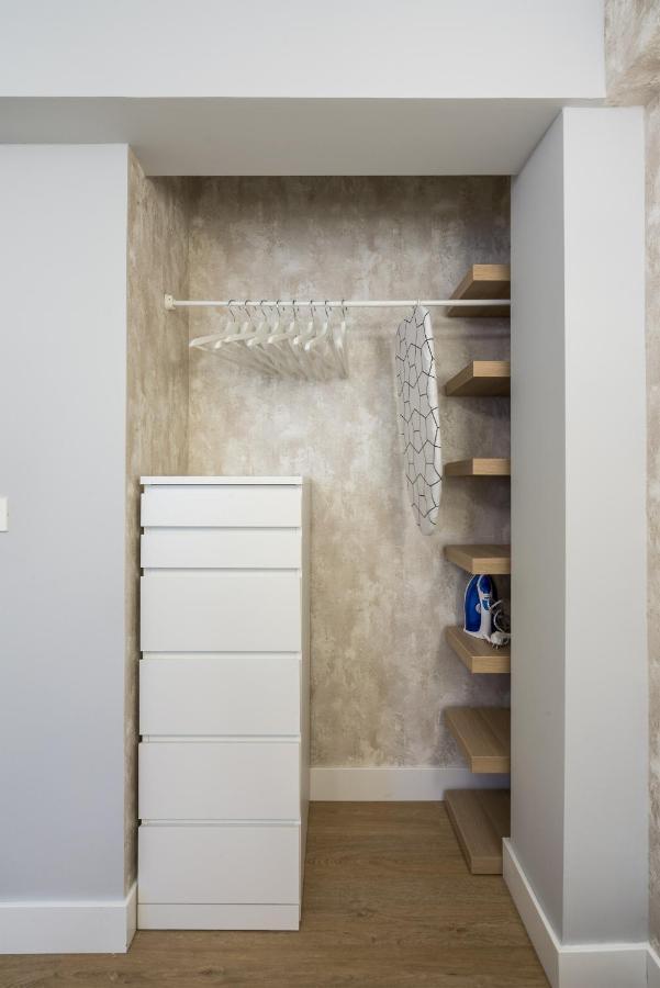 Villa Hita Apartment By People Rentals Bilbao Esterno foto